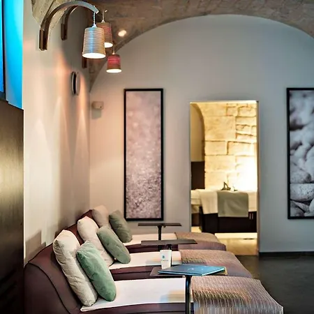 Saint Albany Hotel 4*