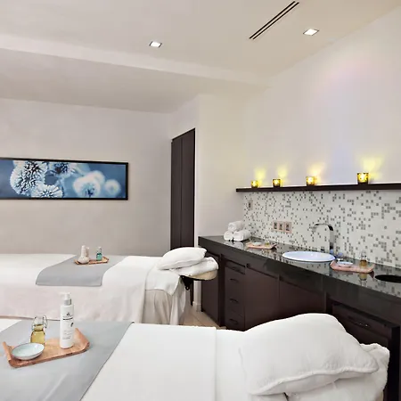 Hotel Saint Albany Parigi