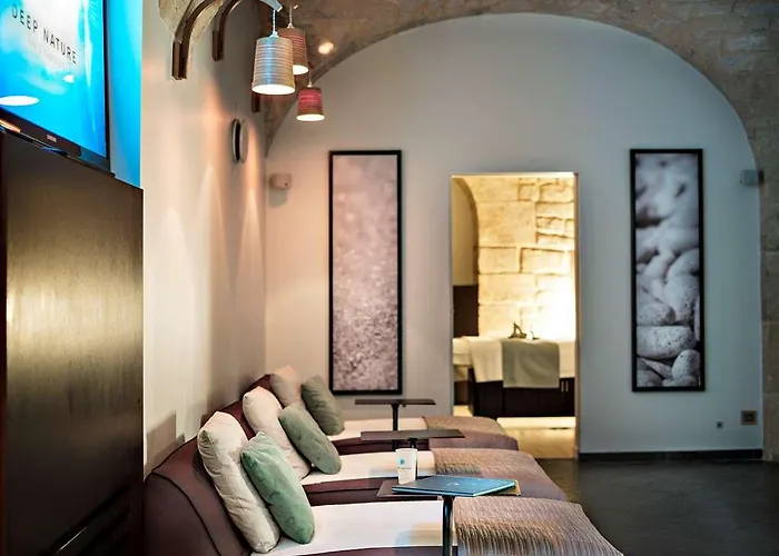 Saint Albany Hotel 4*