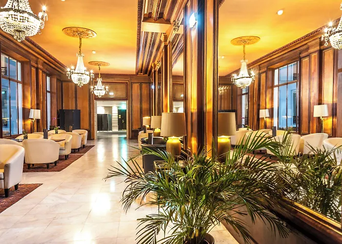 Saint Albany Hotel 4*